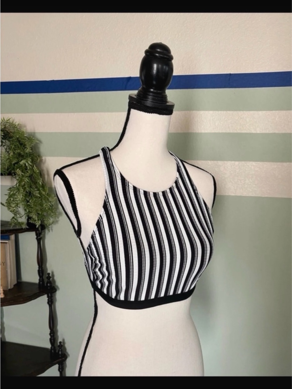 Striped Black and White Racerback Bikini Top Women’s M NEW